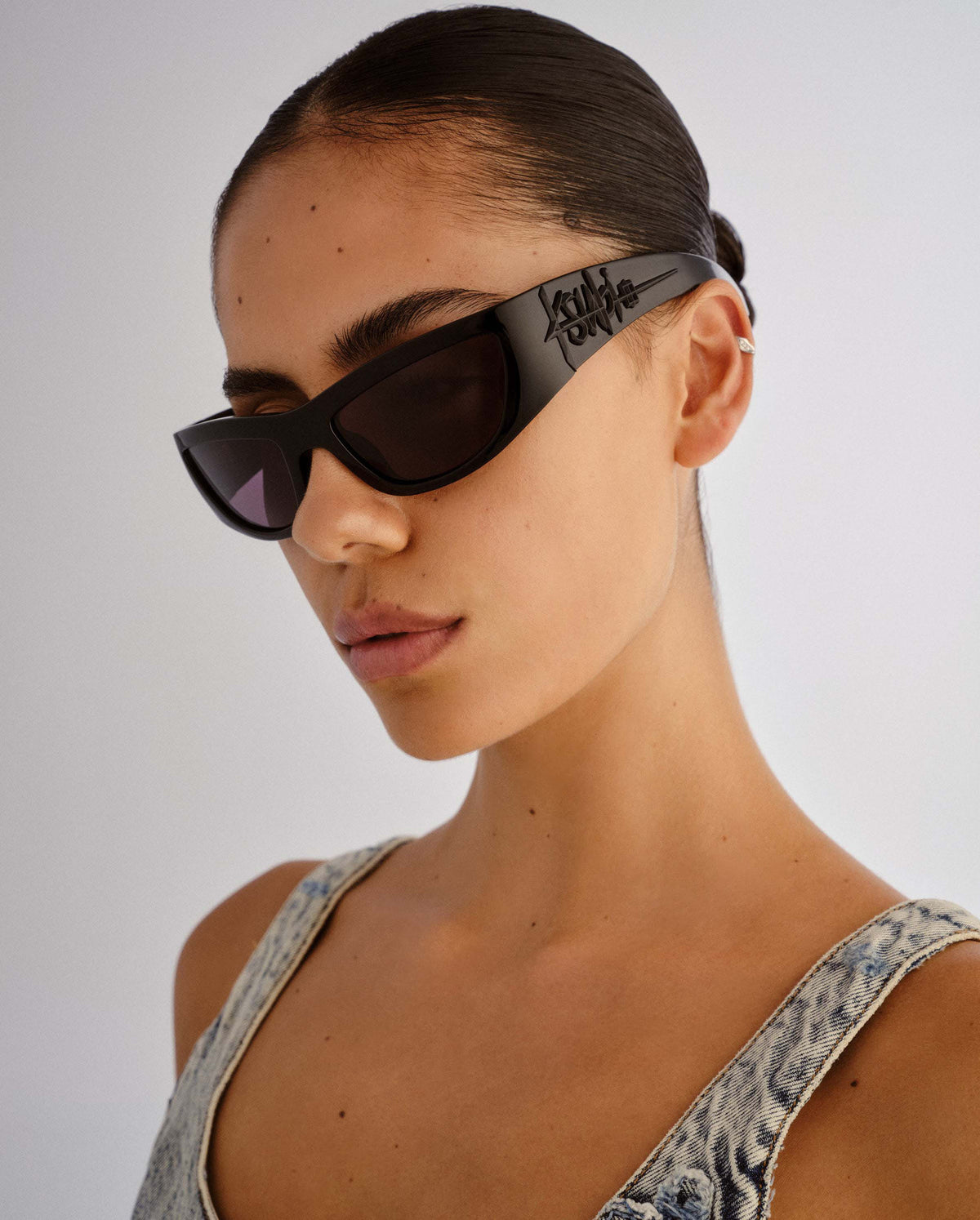 SLOANE SUNGLASSES BLACK