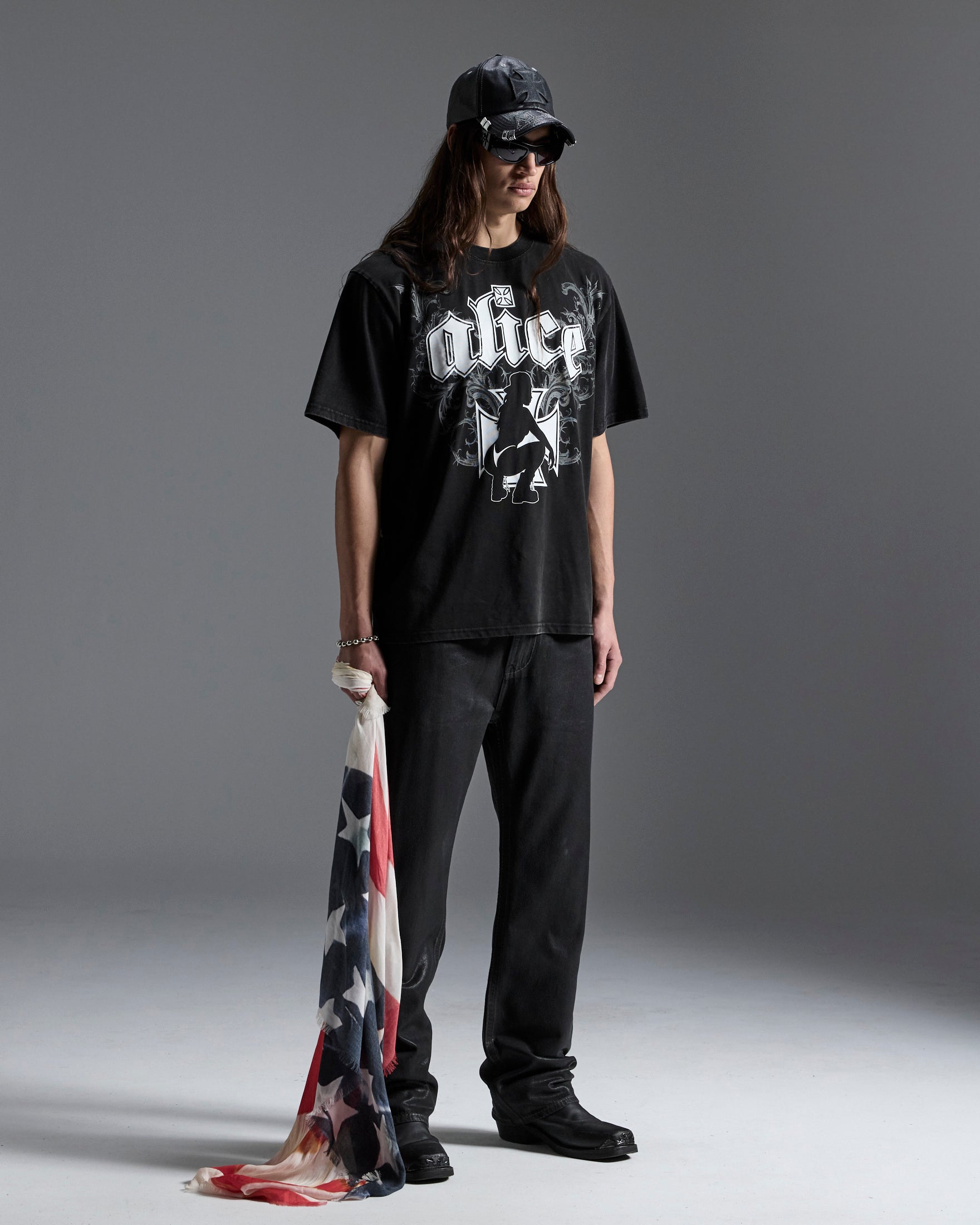 MENS  KSUBI X ALICE HOLLYWOOD GRAPHIC TEE BLACK REGULAR TEES